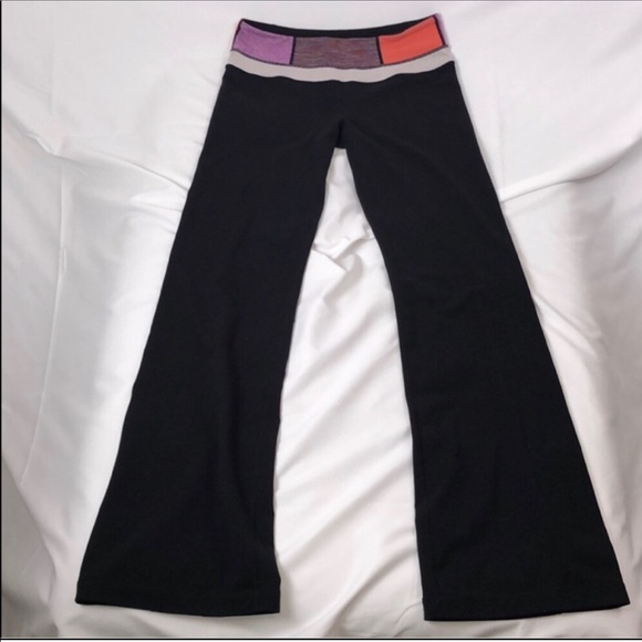 Lululemon Women’s Leggings Sz. 6 Full Length Black - Picture 4 of 8